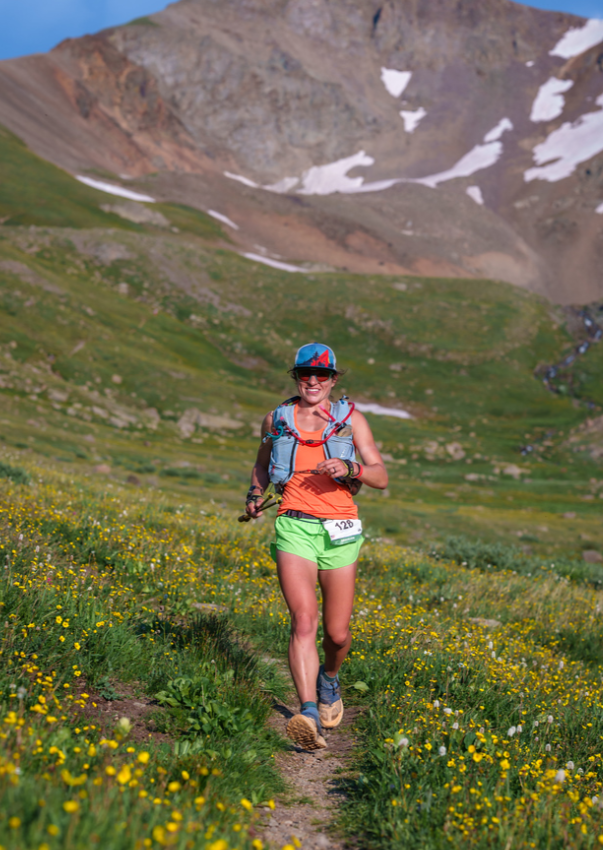 Dandelion on course and still smiling during the Hardrock 100. PC: Travis McWhorter